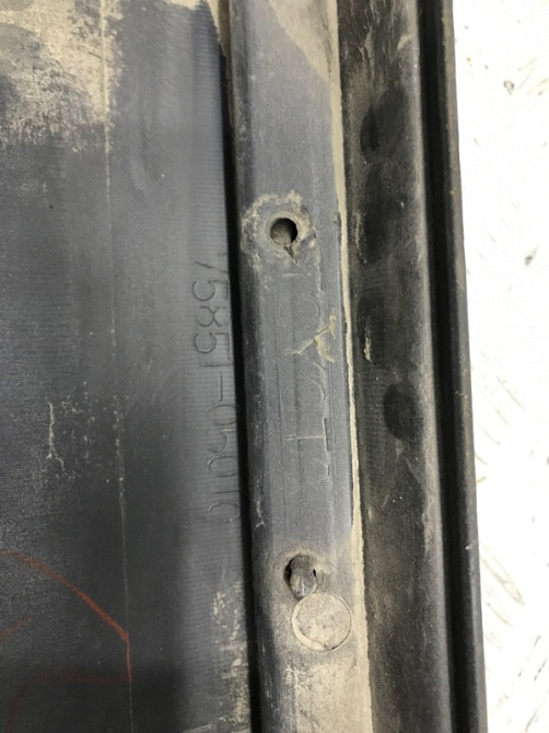 Накладка порога внешняя правая Toyota Avensis 2002-2010 7585105901 (Арт. 42525) Киев - изображение 9