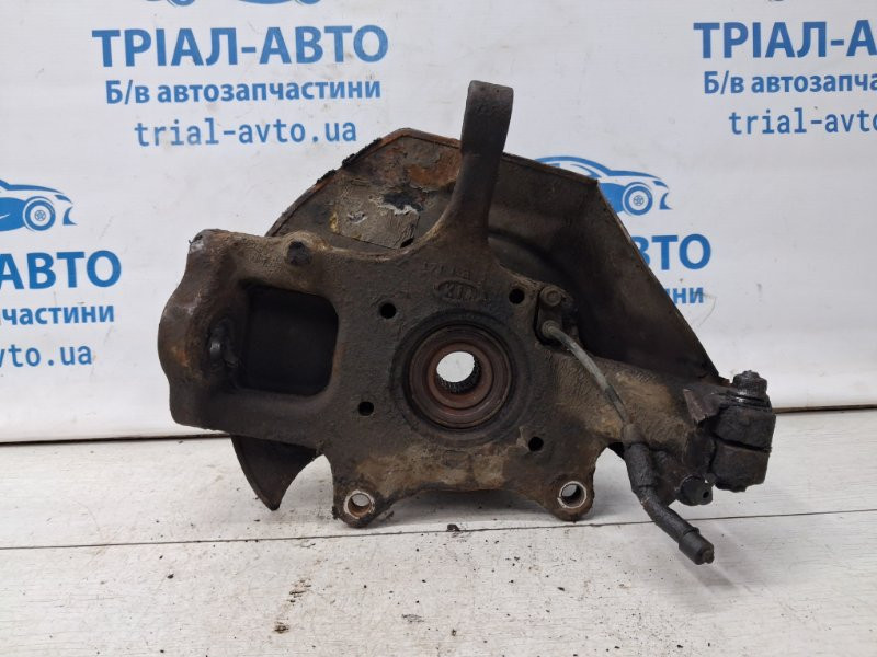 Кулак поворотный левый со ступицей Kia Sorento BL 2.5 DIESEL D4CB 2002 (б/у) Киев - изображение 1