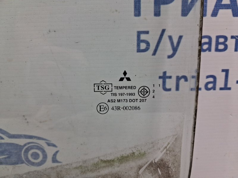 Стекло двери заднее левое Mitsubishi L200 KB 2.5 DIESEL 4D56 2006 (б/у) Киев - изображение 3
