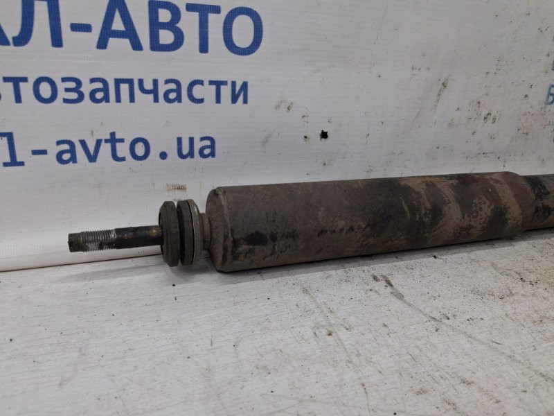 Амортизатор задний Toyota Prado J120 3.0 DIESEL 1KDFTV 2002 (б/у) Киев - изображение 2