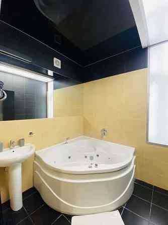 Продается 3-х ком квартира , ул. Бассейная, 17 Київ