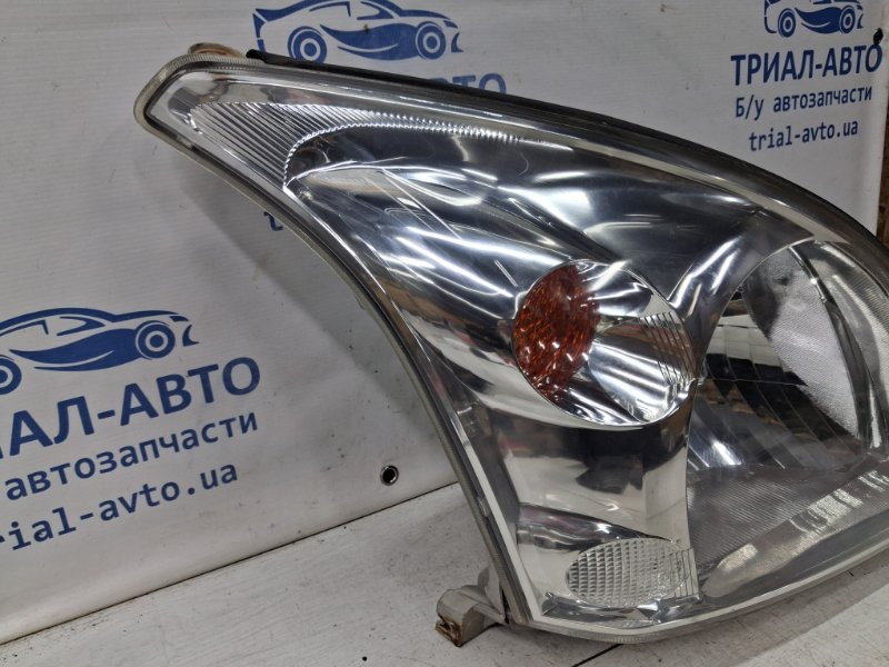 Фара правая галоген Toyota Prado J120 4.0 1GR-FE 2002 (б/у) Київ - зображення 2