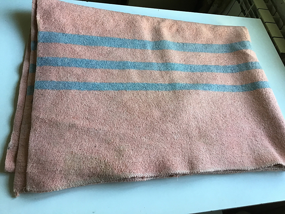 Одеяла байковые и пуховое б/у Киев - изображение 3