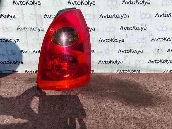 Фонарь задний правый Nissan Primera P12 2001-2007 (26550AU400) Ковель