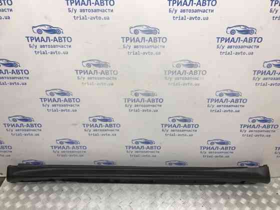 Накладка порога внешняя правая Nissan Juke F15 1.6 TURBO MR16DDT 2010 (б/у) Киев
