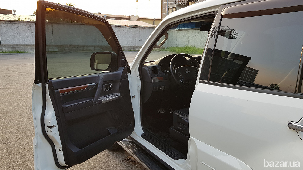 Продажа MITSUBISHI PAJERO WAGON 3.2 DI-D, 2011 г., 196000 км., белый, (Киев, Украина) Київ - зображення 9