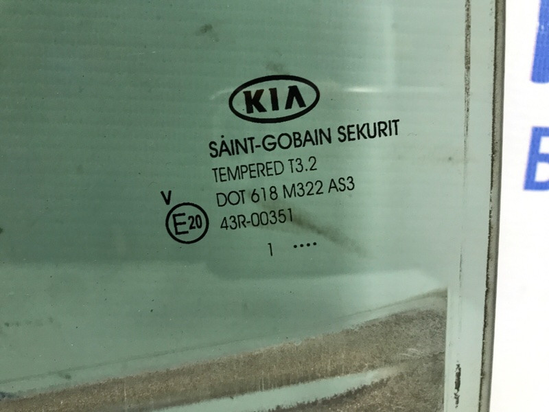 Стекло двери заднее левое Kia Sportage SL 1.7 DIESEL D4FD 2010 (б/у) Київ - зображення 3