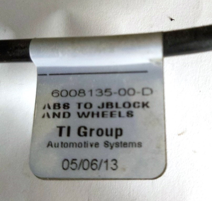 Тормозные трубки ABS в сборе комплект 4 штуки Tesla model S 6008135-00-F Киев - изображение 4