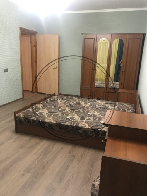 Роздільна 2-х кімнатна квартира м. Лівобережна, Дніпровський район, є генератор! Код №1121471 Київ - зображення 1