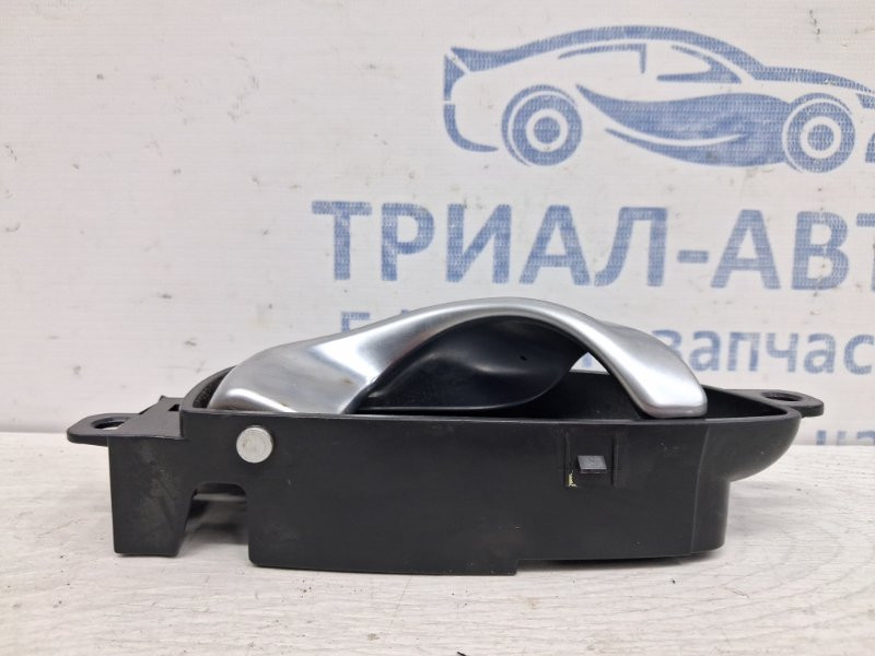 Ручка двери внутренняя правая Infiniti Q50 V37 2.2 DIESEL OM651 2013 (б/у) Киев - изображение 2