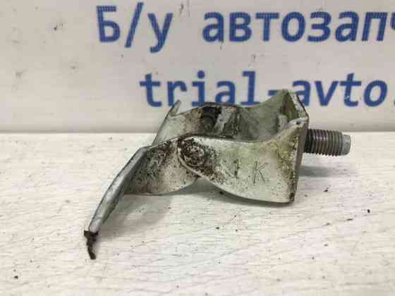 Петля крышки багажника Nissan Juke 2010-2019 904001KA0A (Арт. 29879) Київ