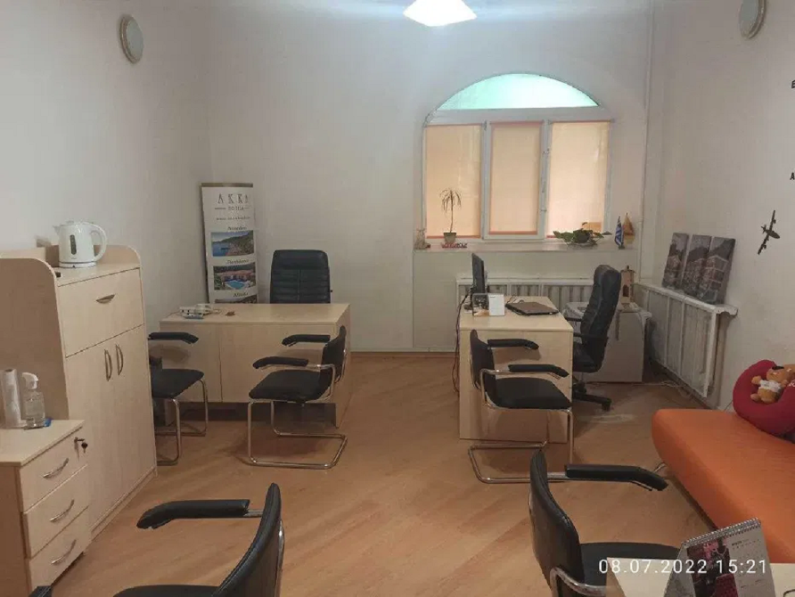 Золоті Ворота метро, вул Івана Франко 12, приміщення 55м Киев - изображение 2