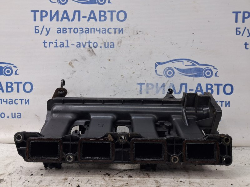 Коллектор впускной пластик Nissan Qashqai J11 1.2 БЕНЗИН HRA2DDT 2013 (б/у) Київ - зображення 4