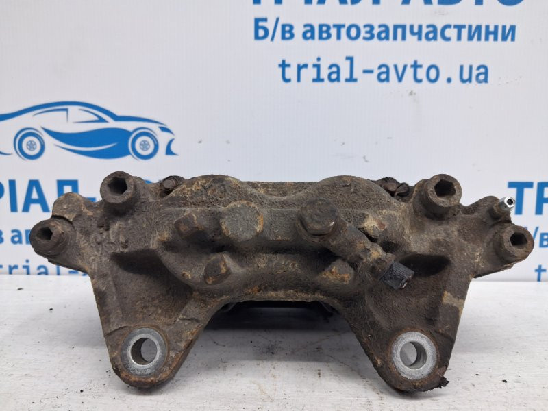 Суппорт передний левый Mitsubishi Pajero Wagon 4 3.2 ДИЗЕЛЬ 4M41 2006 (б/у) Київ - зображення 3