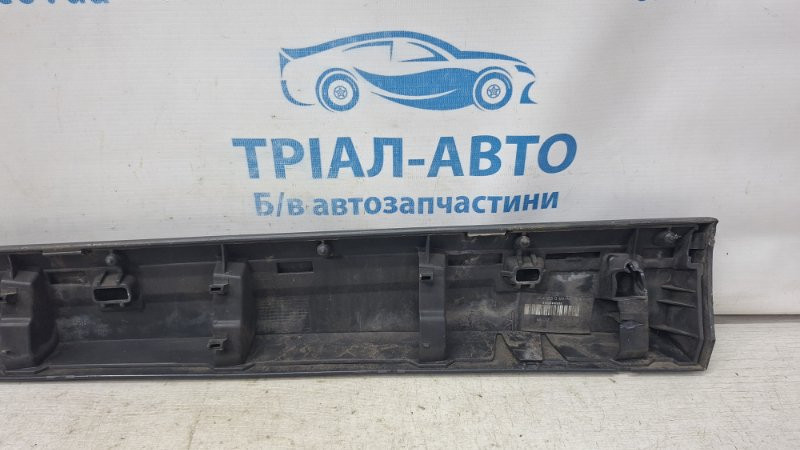 Накладка двери Renault Megane 3 1.5 DIESEL K9K 2008 перед. прав. (б/у) Київ - зображення 6
