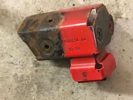 Бу кронштейн крыла Mercedes Benz W168 , A1688800814, 8800814, переднего правого. Кропивницький - зображення 2