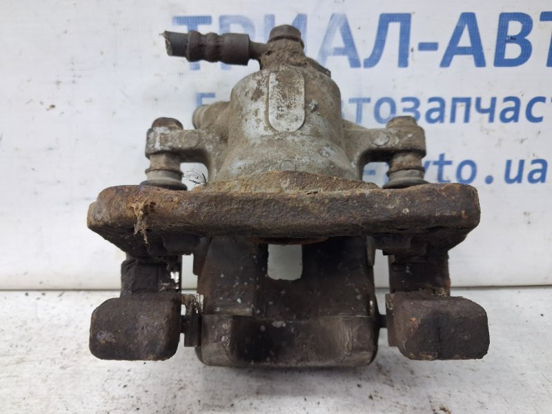 Суппорт задний правый Toyota Camry XV40 2.4 БЕНЗИН 2AZFE 2006 (б/у) Киев - изображение 4