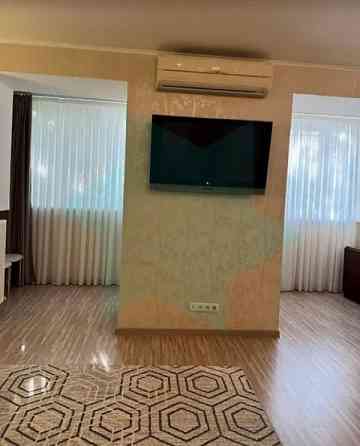 Продам. 2-к.кв. 1/9, вул.Богданова (Василя Шкляра), Дніпро