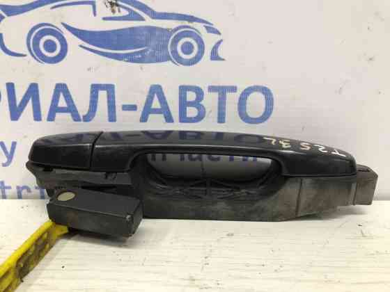 Ручка двери внешняя задняя левая Toyota Avensis T25 1.8 БЕНЗИН 1ZZFE 2002 (б/у) Киев