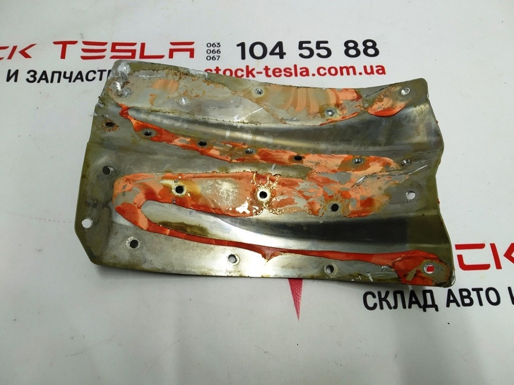1Четверть передняя правая накладная пластина направляющей лонжерона внутренняя Tesla model S 1021800 Киев - изображение 2
