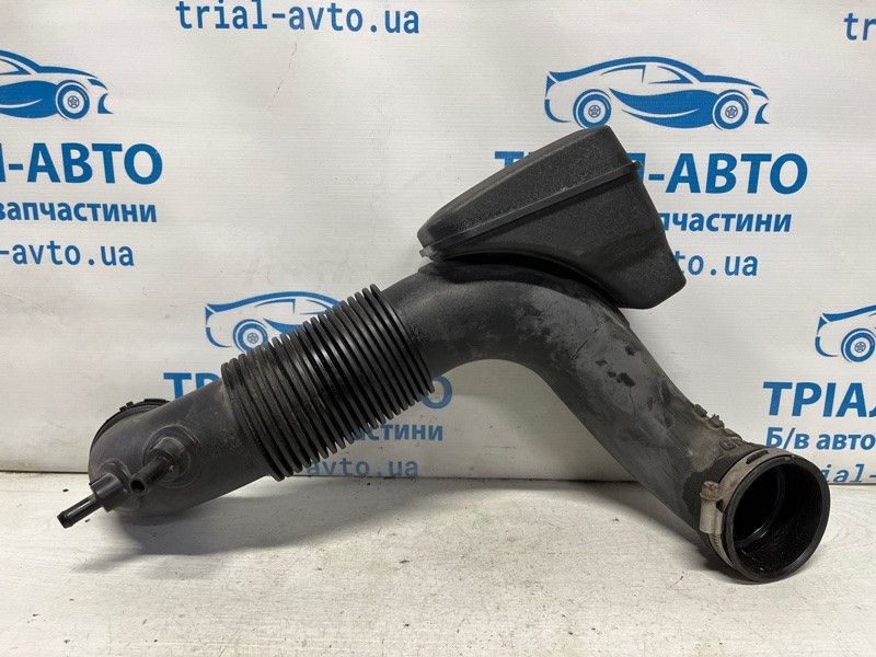 Патрубок воздушного фильтра Kia Sorento UM 2.4 БЕНЗИН G4KJ 2014 (б/у) Київ - зображення 1