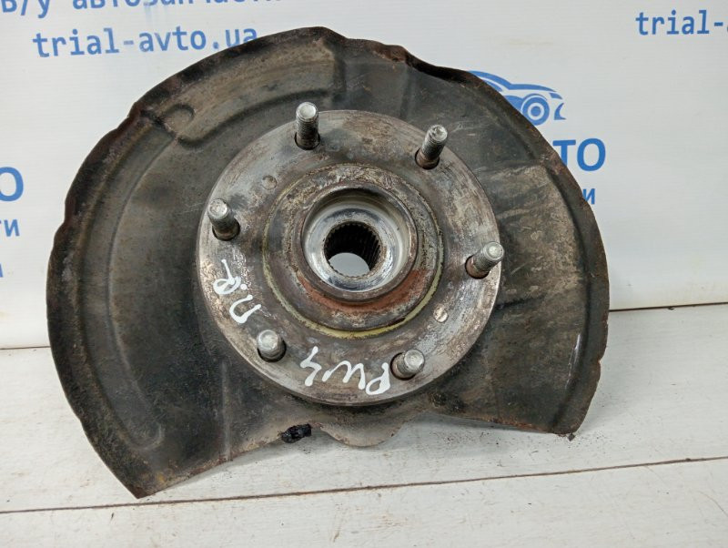 Кулак поворотный правый со ступицей Mitsubishi Pajero Wagon 4 3.2 ДИЗЕЛЬ 4M41 2006 (б/у) Киев - изображение 1