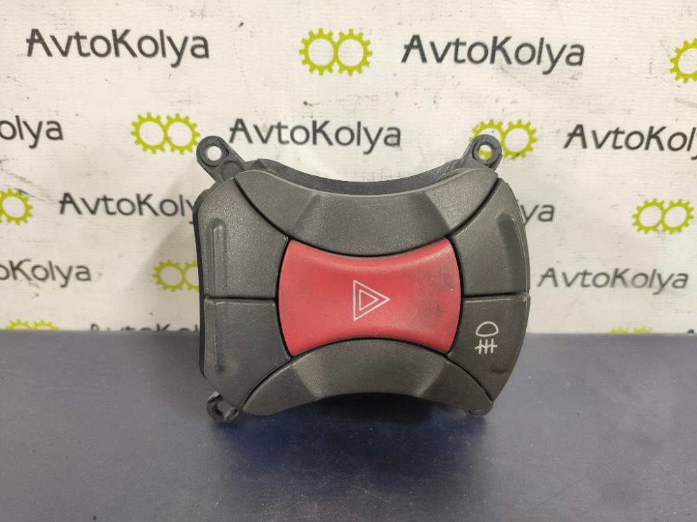 Кнопка аварийки Fiat Doblo 2005-2009 (7354198610E) Ковель - изображение 1