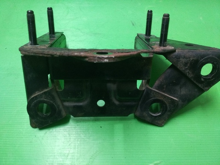 Кронштейн подушки ( опори ) КПП 1S71-7M123-BD Форд Мондео III Винница - изображение 4