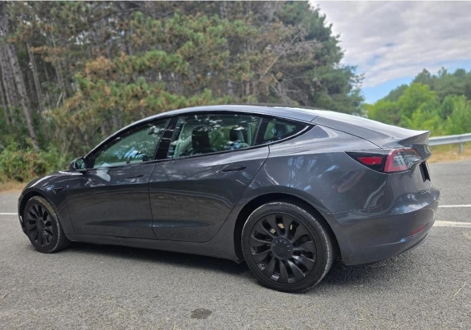Продам Tesla Model 3 2021 року Киев - изображение 2