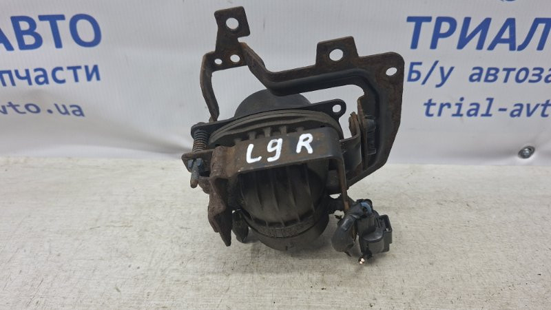 Фара противотуманная правая Mitsubishi Lancer 9 1.6 БЕНЗИН 4G18 2003 (б/у) Киев - изображение 2