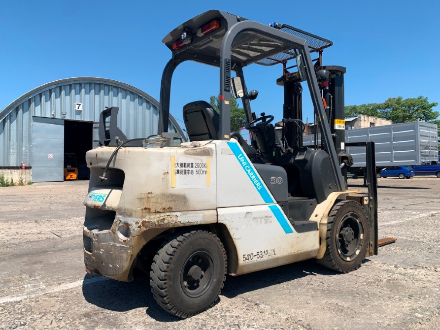 Вилочный погрузчик TCM на 3 тонны на больших 15 колесах пневмо, с отдельным позиционером вил Полтава - зображення 5