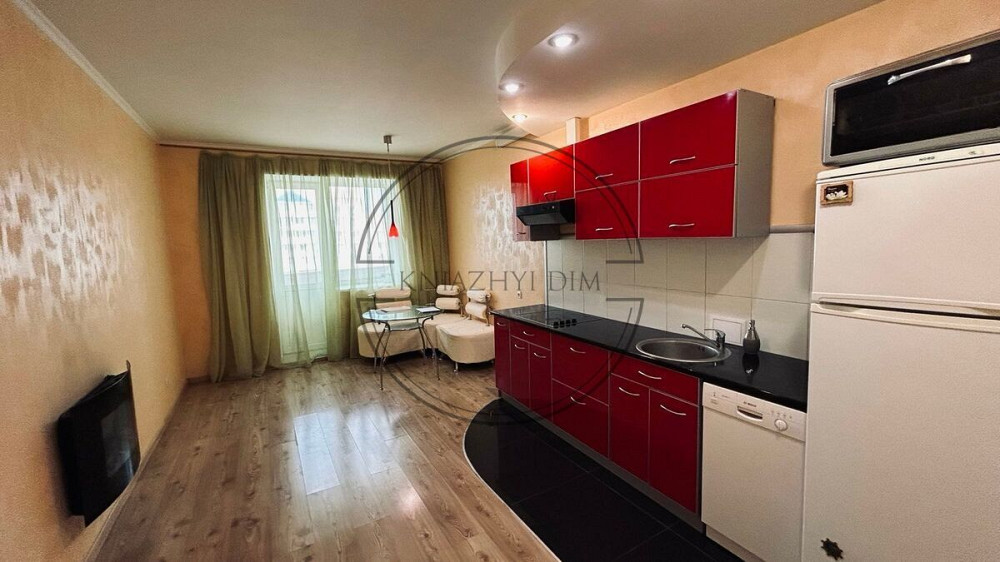 Оренда 2-кімнатної роздільної квартири в центрі Бучі. № 11200758 Киев - изображение 1