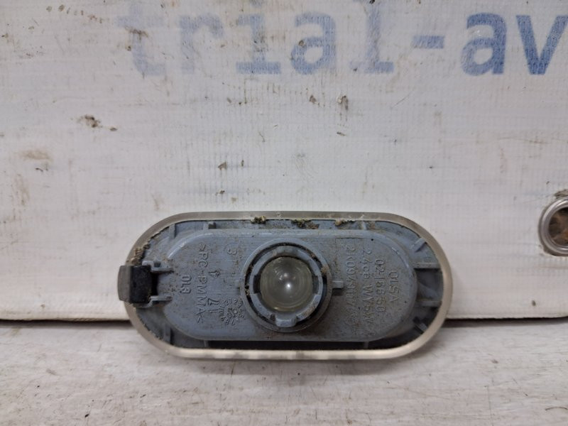 Повторитель поворотника Volkswagen Caddy 2K 1.9 DIESEL BJB 2003 (б/у) Киев - изображение 2