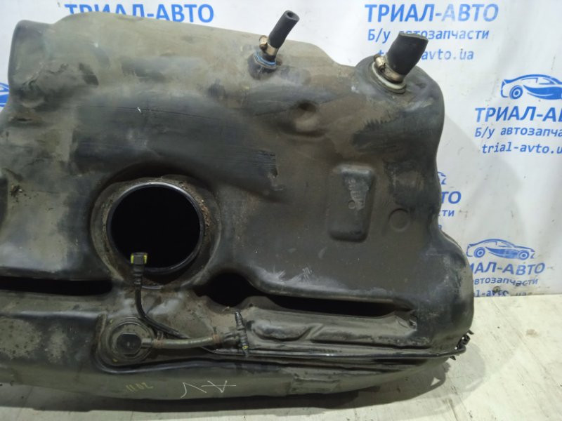 Бак топливный пластик Toyota Avensis 2003-2009 7700105040 (Арт. 18777) Киев - изображение 3