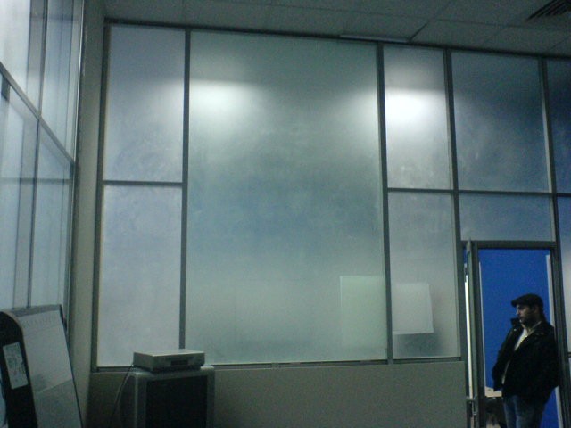 Поклейка плівки на скло, тонування скла плівками Київ - зображення 6