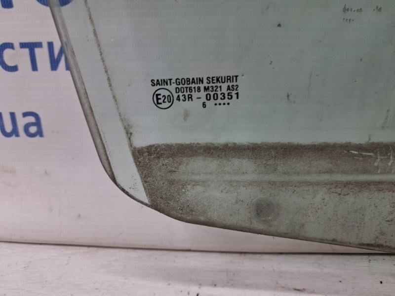 Стекло двери заднее правое Suzuki SX4 1 1.6 БЕНЗИН M16A 2006 (б/у) Киев - изображение 3