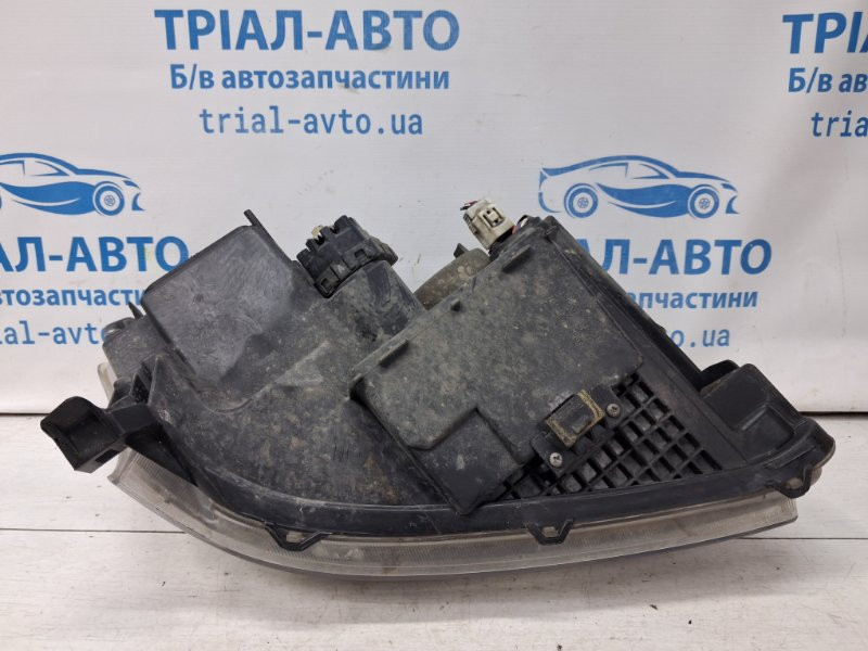 Фара левая галоген Toyota Avensis T25 2.2 DIESEL 2ADFTV 2002 (б/у) Київ - зображення 7