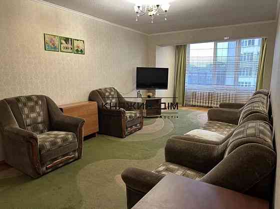 3кімн квартира Солом'янка метро Вокзальна 2км 30 хв пішки № 11204340 Киев