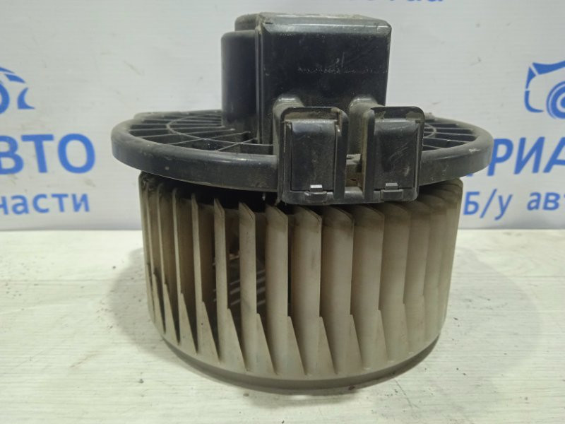 Моторчик печки Mitsubishi Pajero Wagon 4 3.2 ДИЗЕЛЬ 4M41 2006 (б/у) Киев - изображение 1