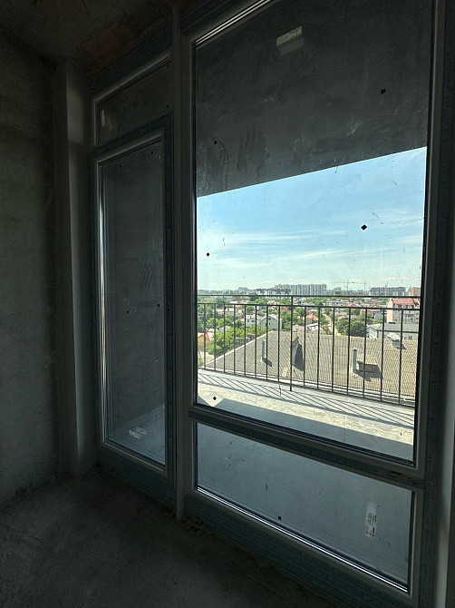 Продаж видової 2-кімнатної квартири з терасою біля Набережної та Університету Нафти і Газу Ивано-Франковск - изображение 2