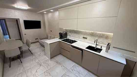 Продам. 3-к.кв. 2/12, ж/м Перемога-1, Набережна Перемоги 44 ЖК «Рівер Парк». Дніпро