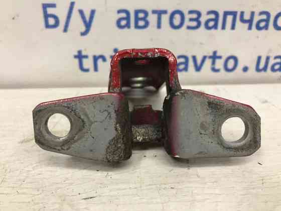 Петля двери задней правой нижняя Mitsubishi Lancer 10 1.8 БЕНЗИН 2007 (б/у) Київ