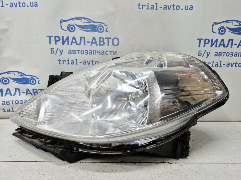 Фара левая Nissan Tiida 2004--2014 26060EM00A (Арт. 81843) Киев - изображение 1