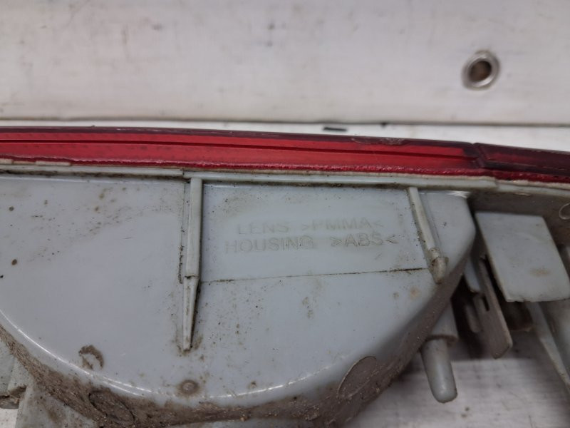 Катафот правый Mitsubishi Outlander CU 2.4 БЕНЗИН 4G69 2003 (б/у) Киев - изображение 5