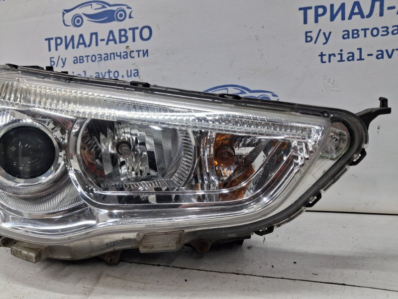 Фара правая галоген Mitsubishi ASX GA 1.8 DIESEL 4N13 2010 (б/у) Київ - зображення 2