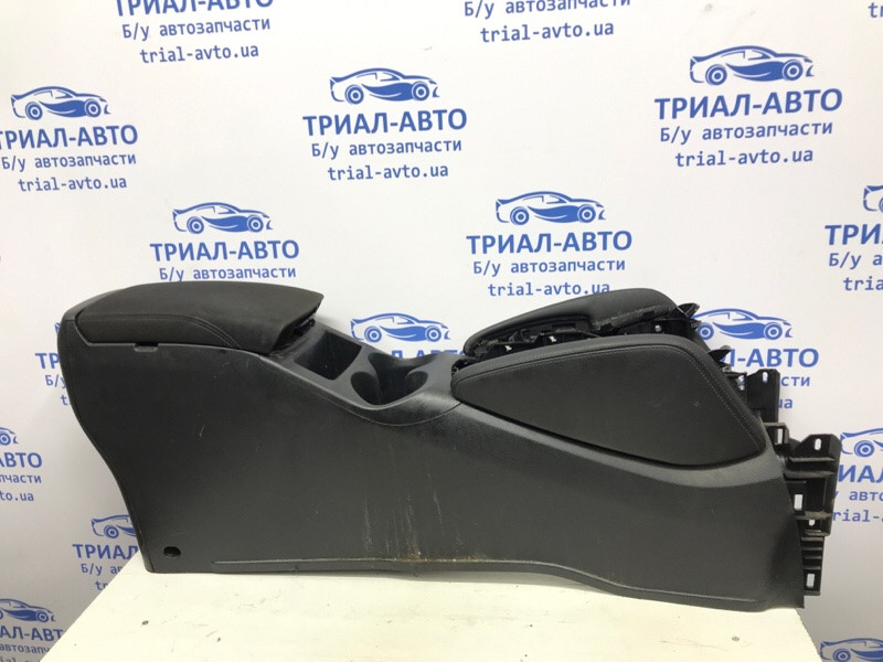 Подлокотник Nissan Qashqai J11 1.5 DIESEL K9K 2013 (б/у) Киев - изображение 5