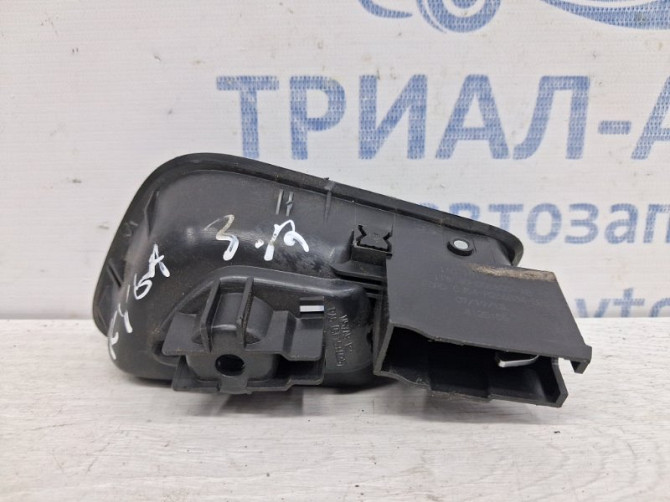 Ручка двери внутреняя задняя правая Ford Kuga CBS 2.0 DIESEL 2011 (б/у) Киев - изображение 3
