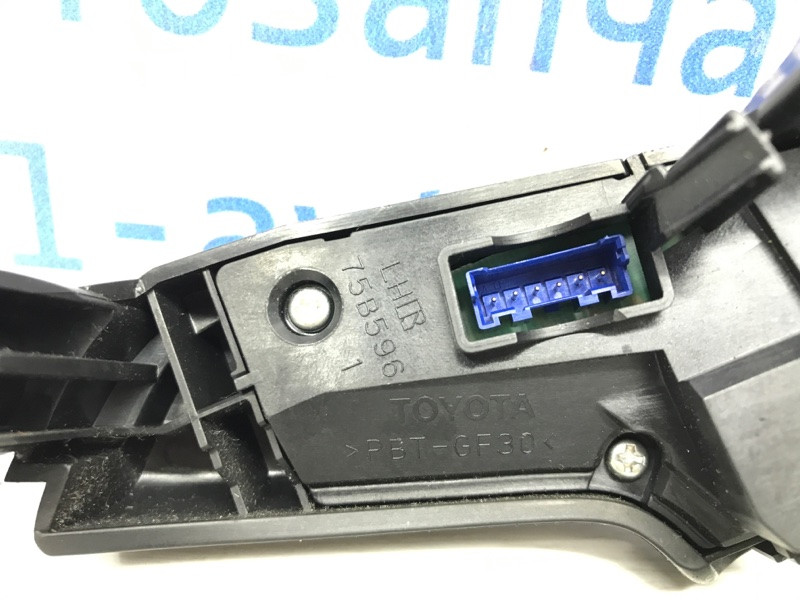 Кнопки руля Toyota Avensis T25 1.8 БЕНЗИН 1ZZFE 2002 (б/у) Київ - зображення 3