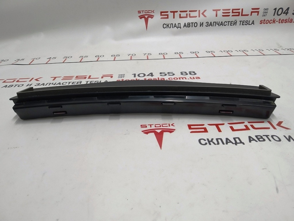 Повторитель стоп сигнала полки багажного отсека Tesla model 3 1077405-00-F Киев - изображение 3