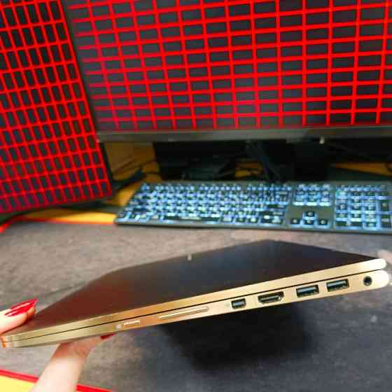 Сенсорний ноутбук трансформер HP Spectre x360 i7-6500u 8/512gb SSD m.2 NVMe IPS touch Киев
